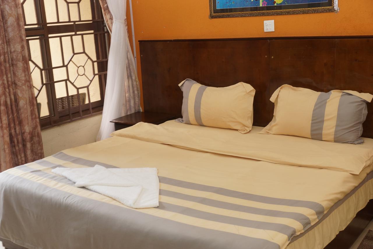 Country Lake Resort Garuga Entebbe Exterior photo